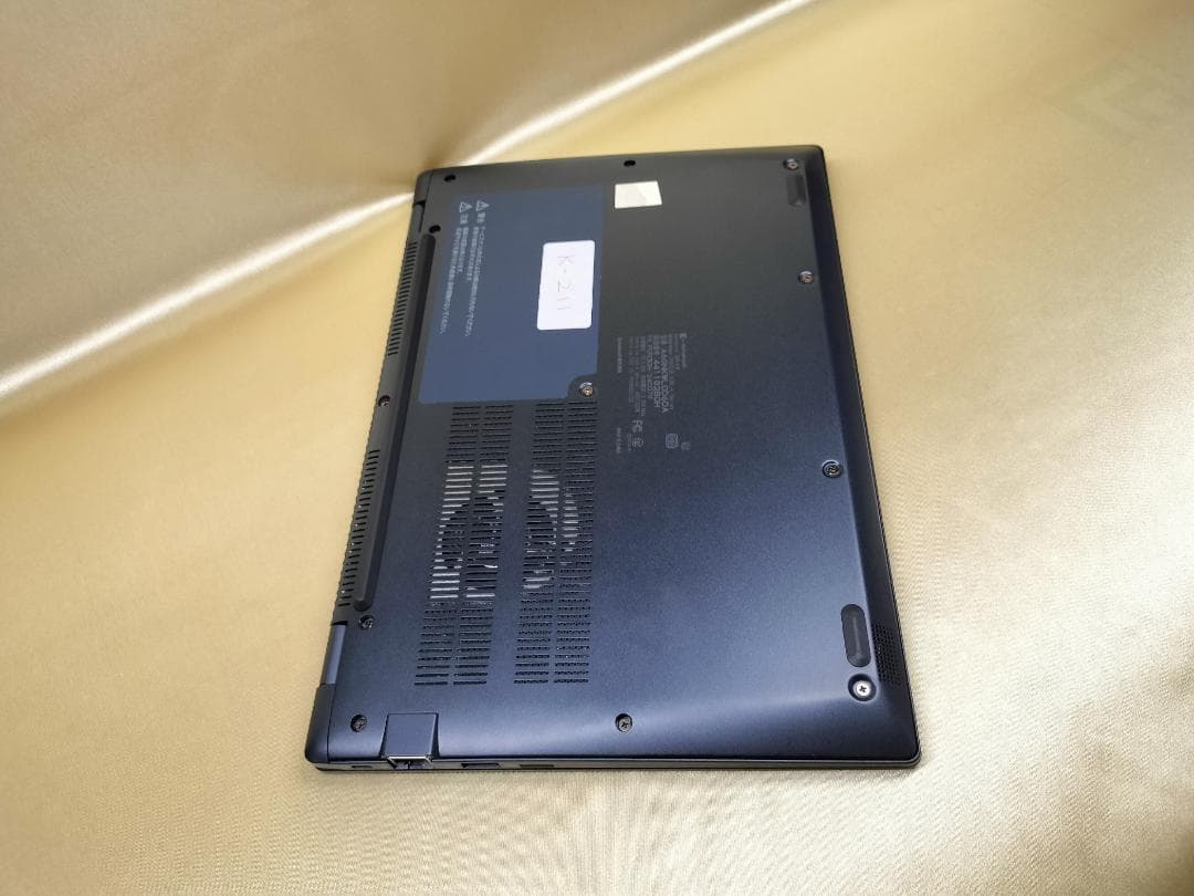 東芝　Dynabook G83/KW　高性能　2023年モデル(K-211)