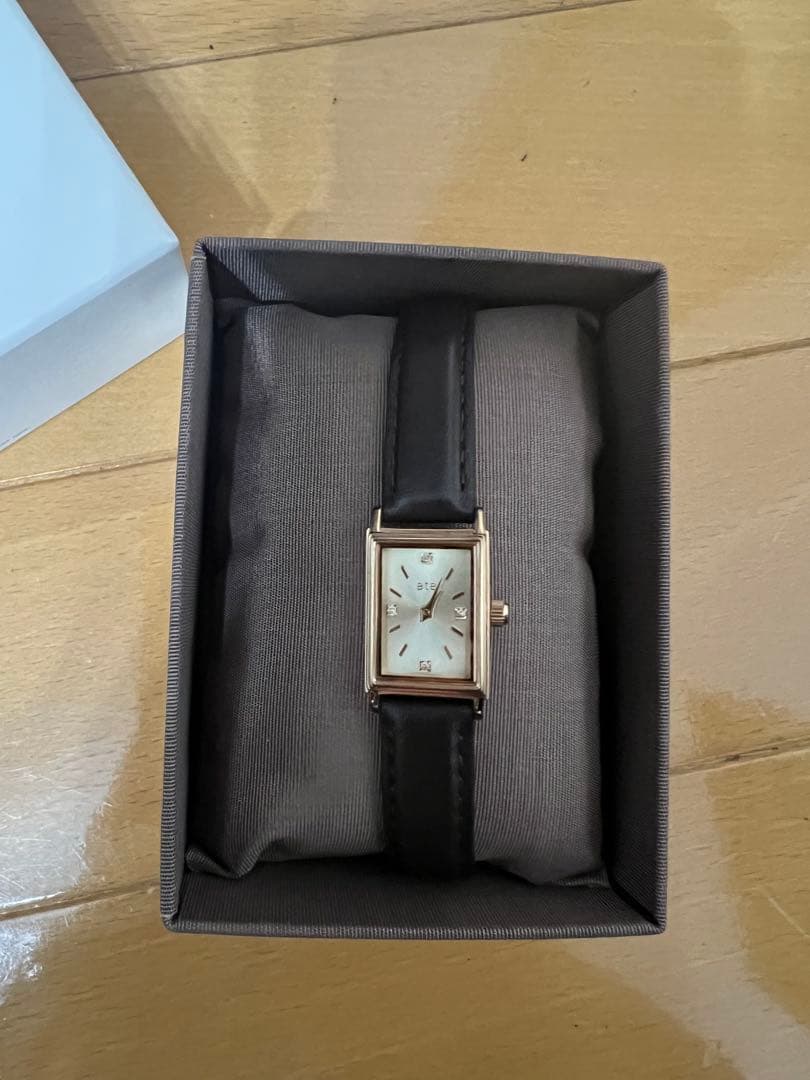 ete ウォッチ レクタングルフェイス ダイヤモンド