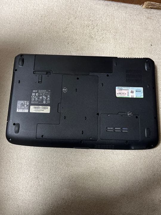 型番：acer aspire5740-13F