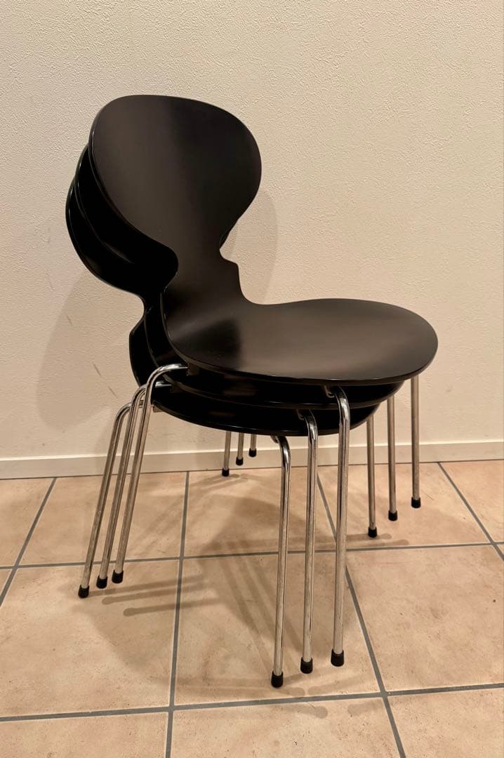 み*け様 フリッツハンセン アントチェア ブラック 4本脚（2/3)