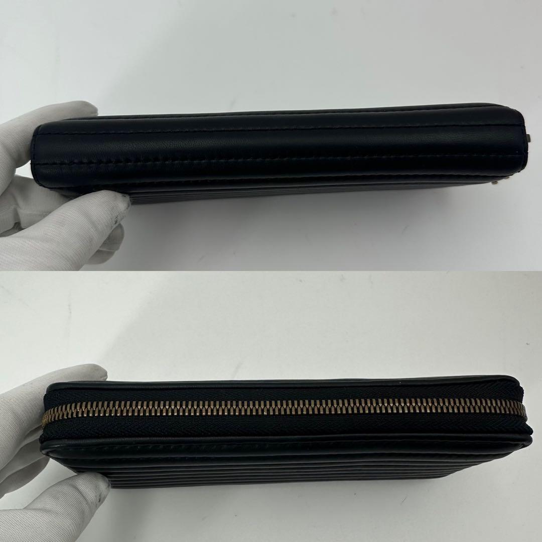 現行　美品　ディーゼル　D-VINA ラウンドジップ　長財布　キルティング　黒