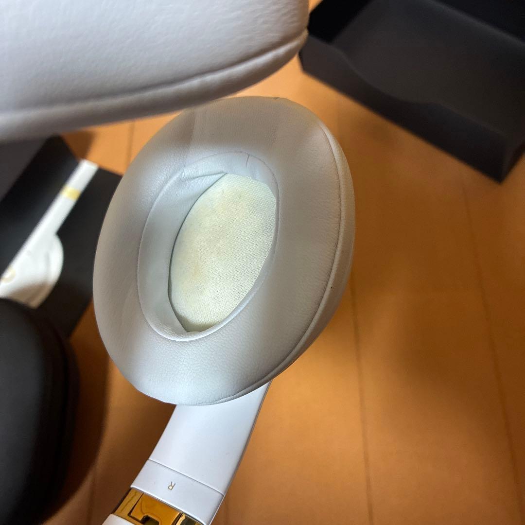 BEATS STUDIO3 ワイヤレスヘッドフォン ホワイト