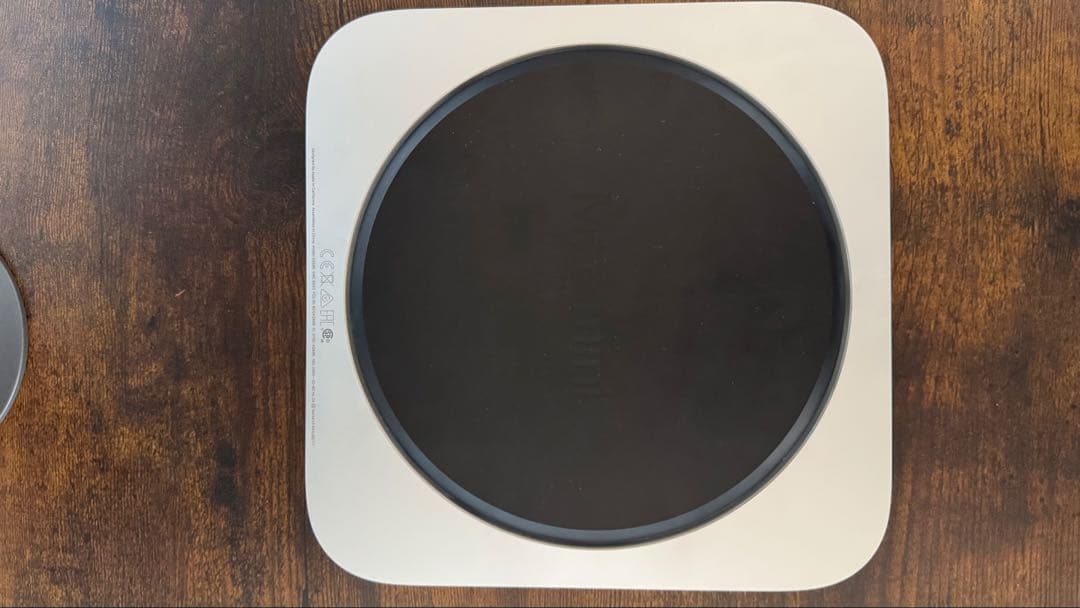 M2Macmini 256GB 8GBメモリ