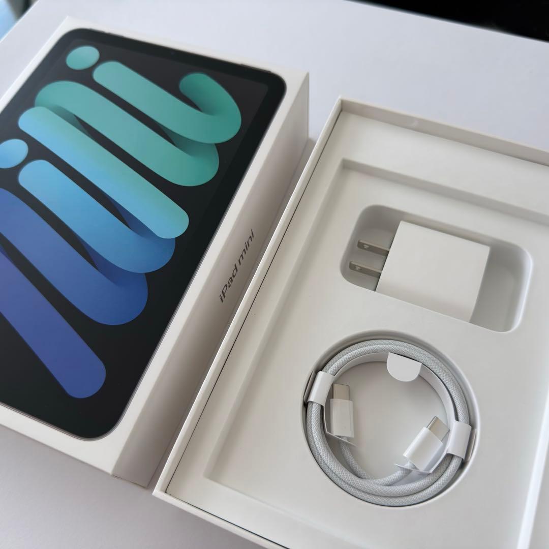 iPad mini（A17 Pro）128GB 純正アクセサリ一式