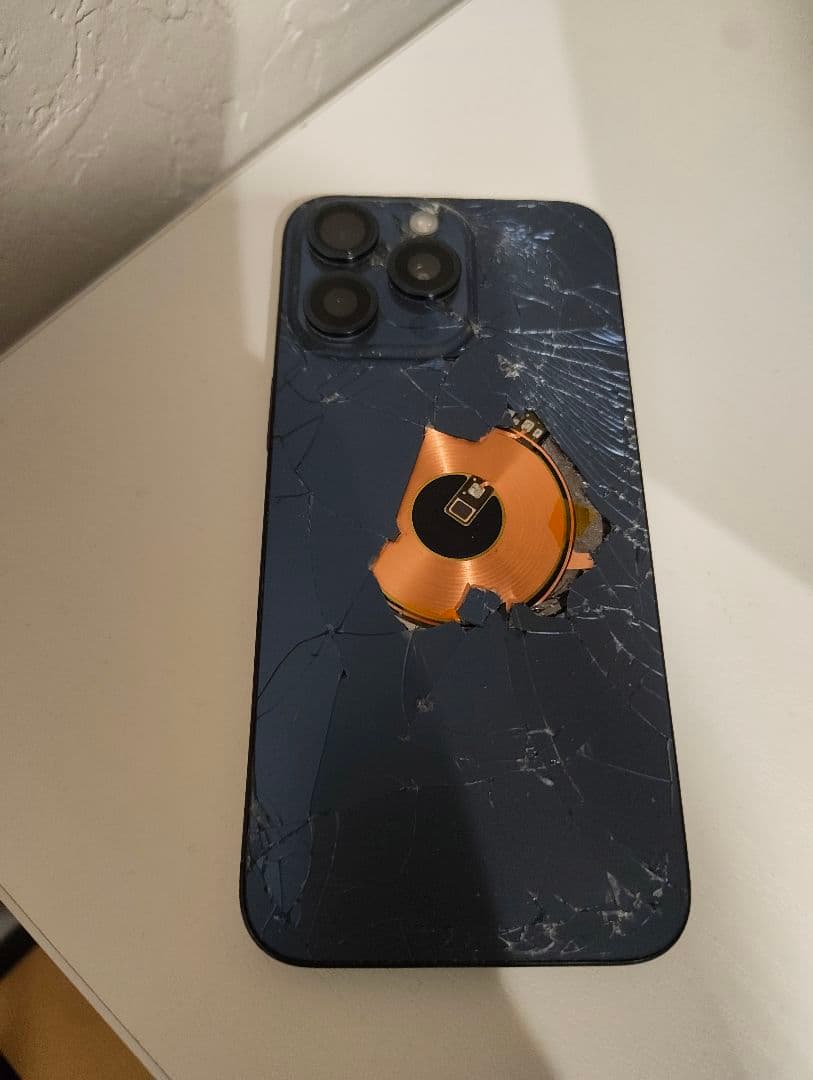 iPhone 15 Pro MAX　ジャンク