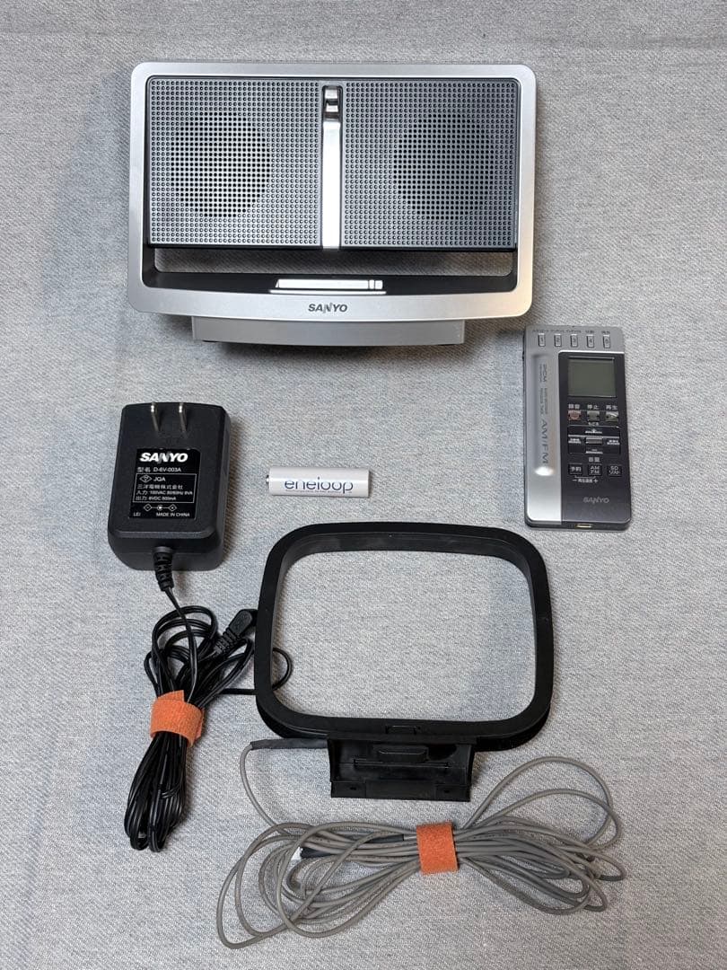 SANYO ICレコーダー ポータブルラジオレコーダー ICR-RS110MF