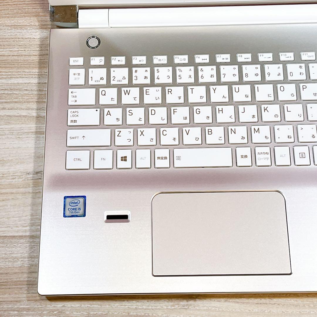 上品ゴールド✨Win11✨すぐ使えるノートパソコン✨カメラ✨ブルーレイ✨フルHD