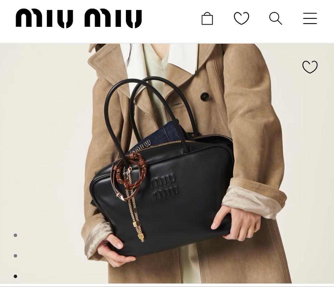 miumiu レザーボーバッグ ラージ