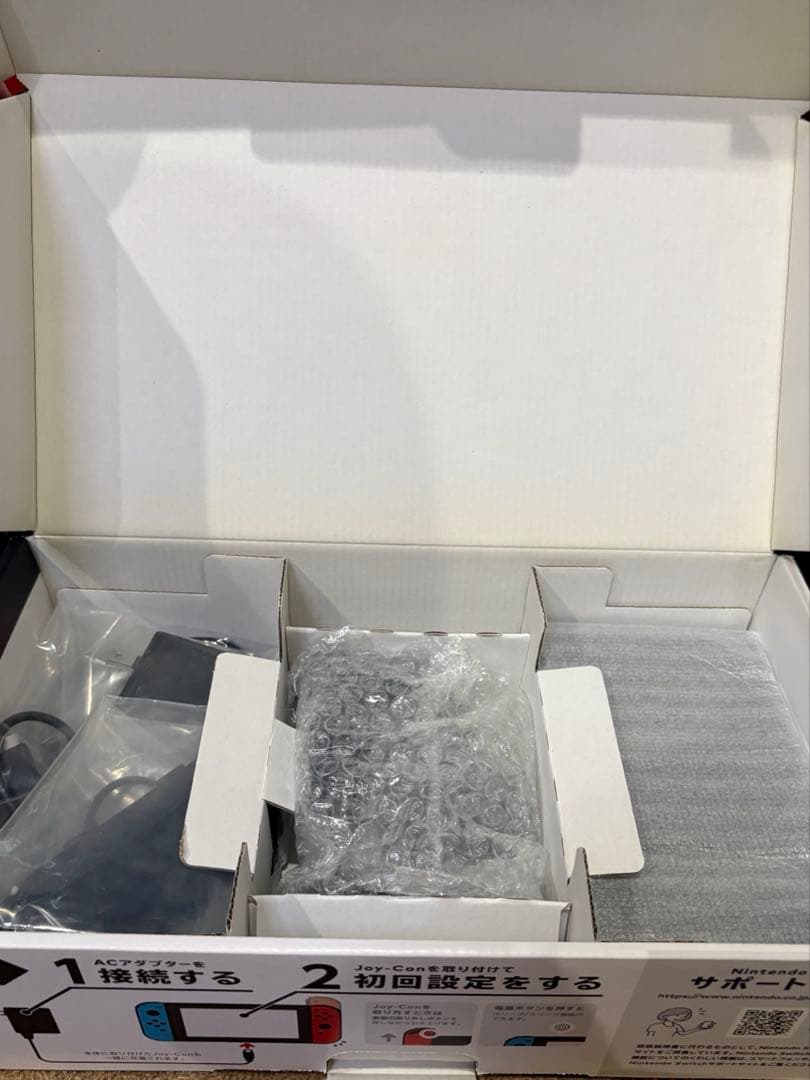 Nintendo Switch ネオンブルー/ネオンレッド 本体