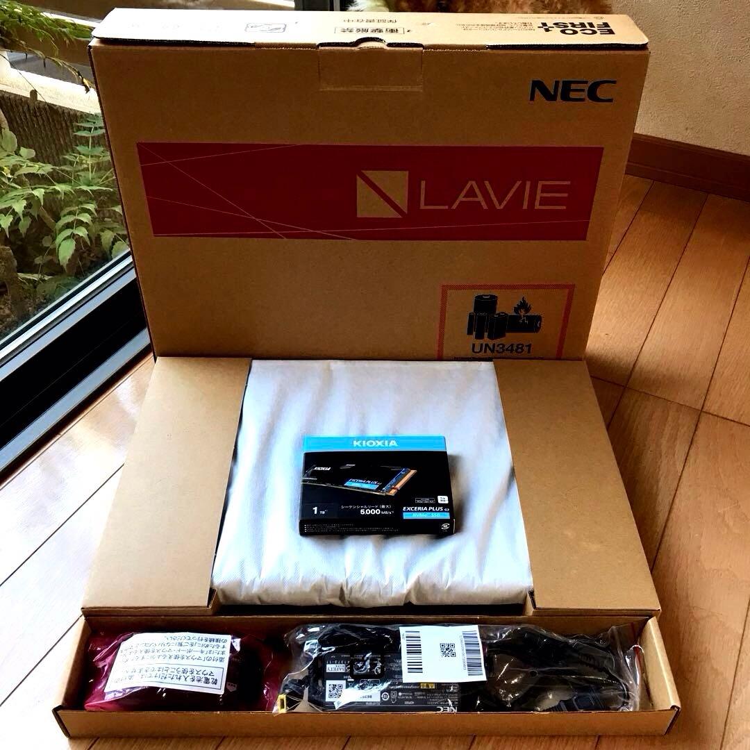 美品LaVieN1585/A 【カスタム使用】SSD＋HDD(メモリ32GB)