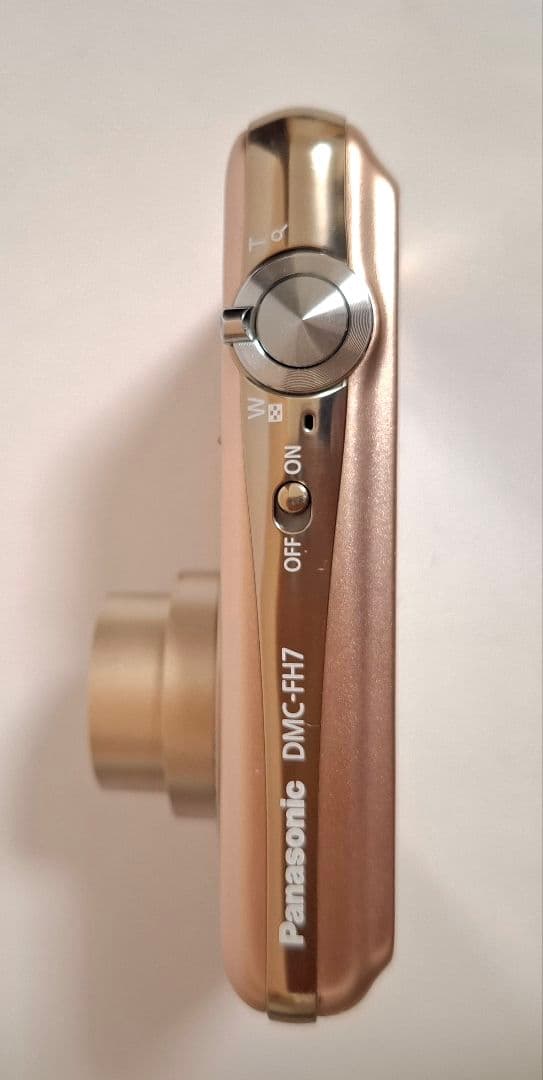 [美品]パナソニック LUMIX DMC-FH7 デジタルカメラ