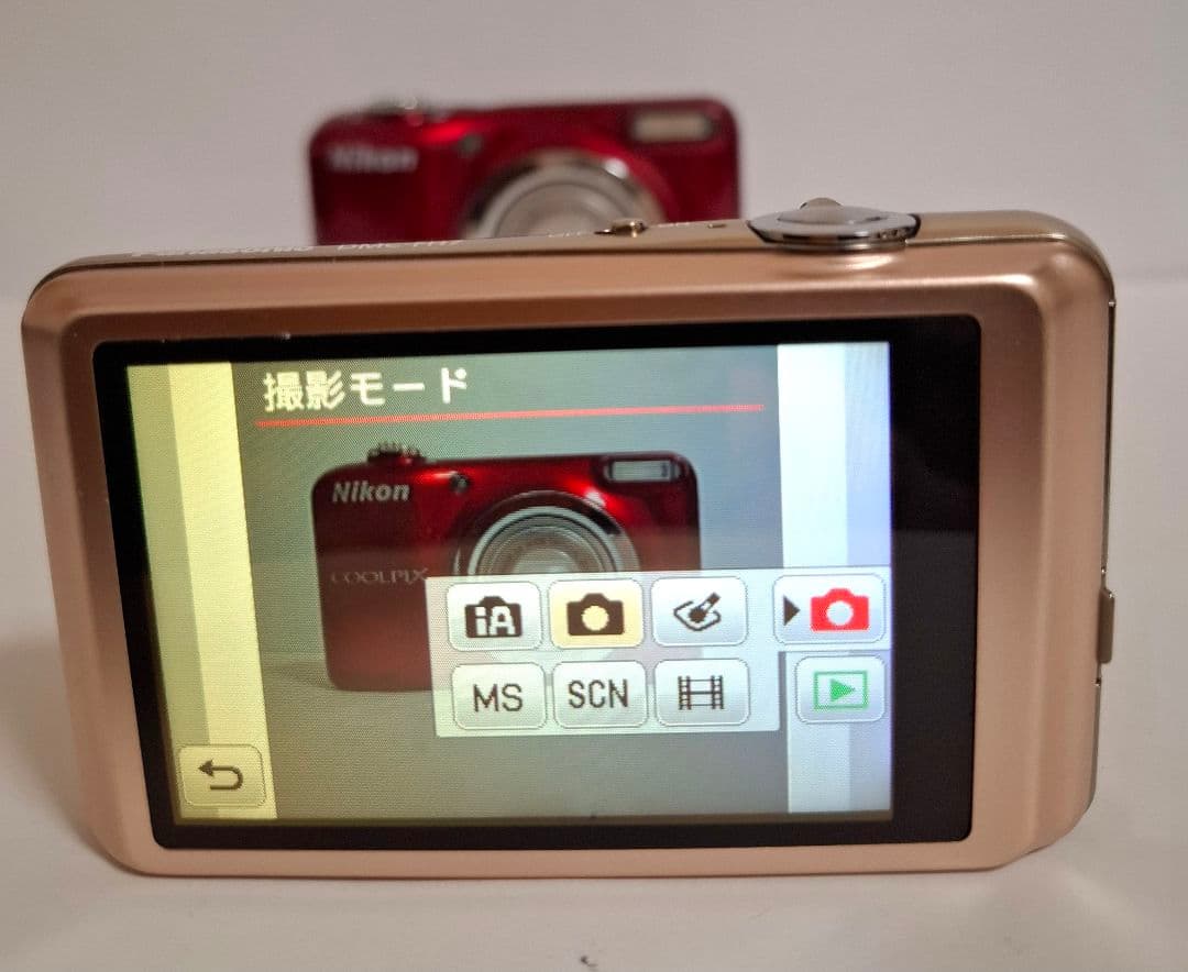 [美品]パナソニック LUMIX DMC-FH7 デジタルカメラ