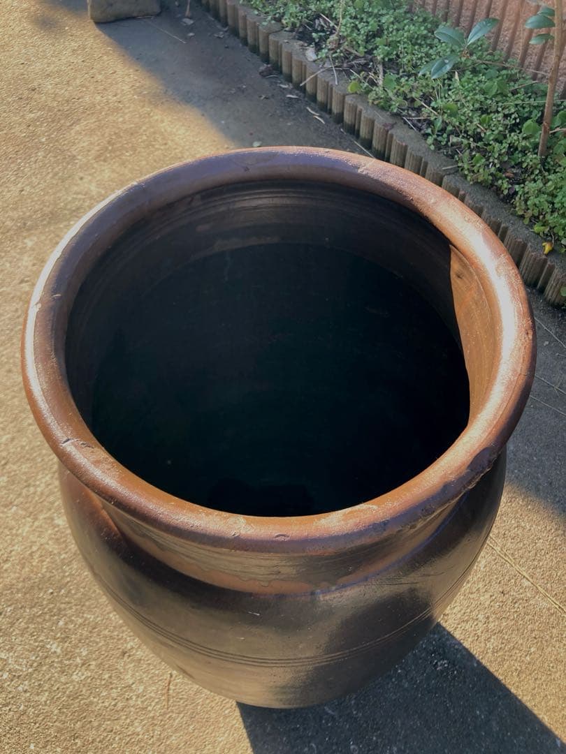 古道具 甕 昭和レトロ 陶器製 オブジェ 陶器製水鉢 ダークブラウン 約60cm