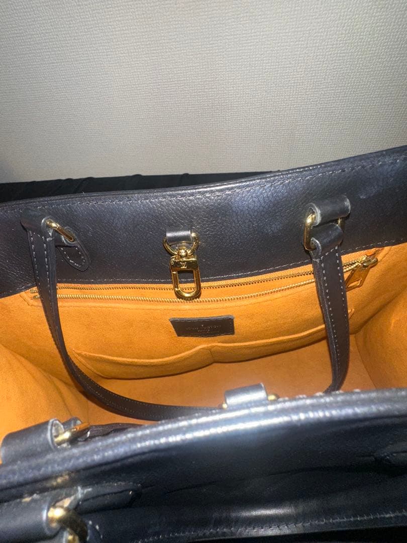 LOUIS VUITTON オンザゴー MM