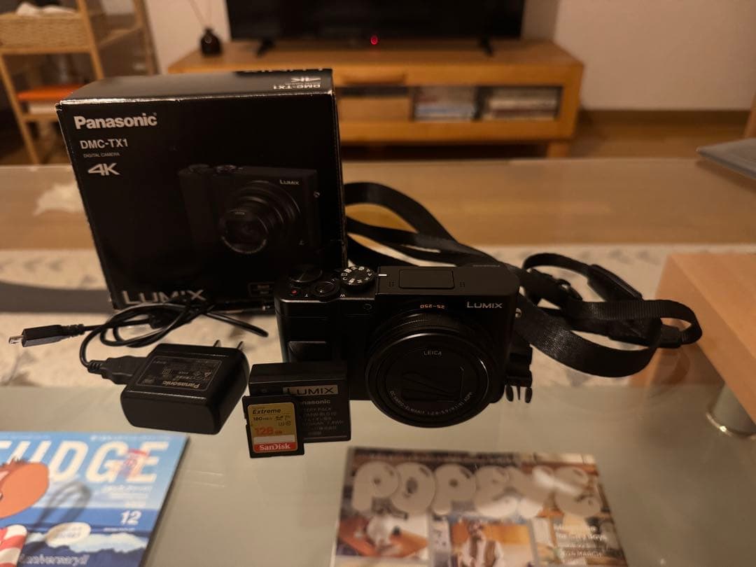 完動品美品傷汚れ無Panasonic LUMIX DMC-TX1 SDカード付き