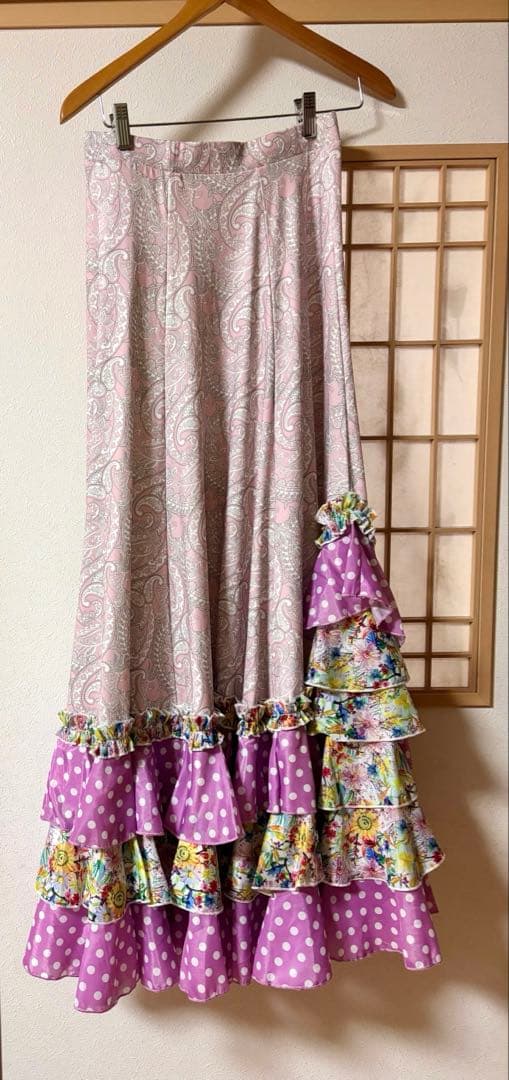 美品⭐︎フラメンコファルダ　スカートライトピンク系