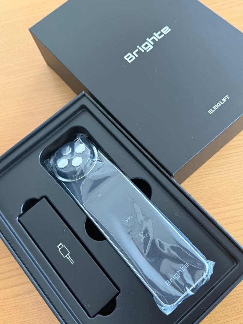 Brighte ブライト エレキリフト（美顔器）