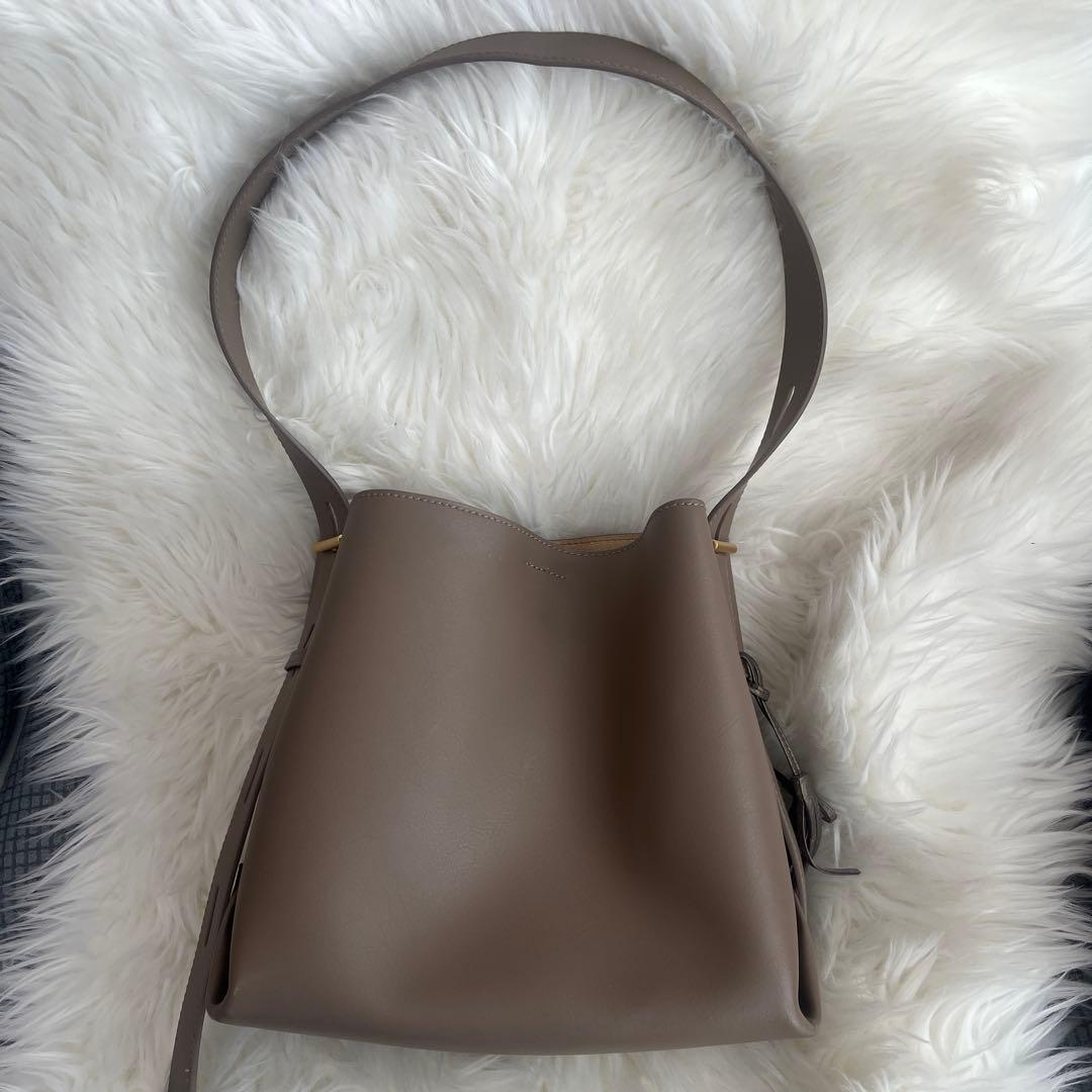 ISOLE イソレTIMELESS ペブル