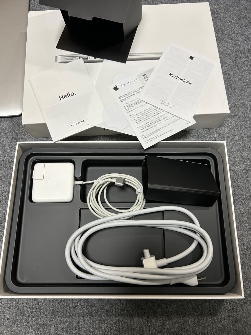 2016年製美品 MacBookAir i7 2.2Ghz 8Gb 11インチ