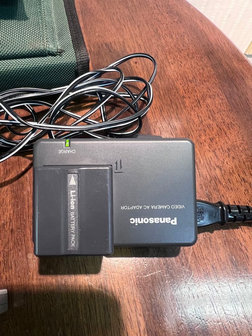 ビデオカメラ Panasonic VDR-M95