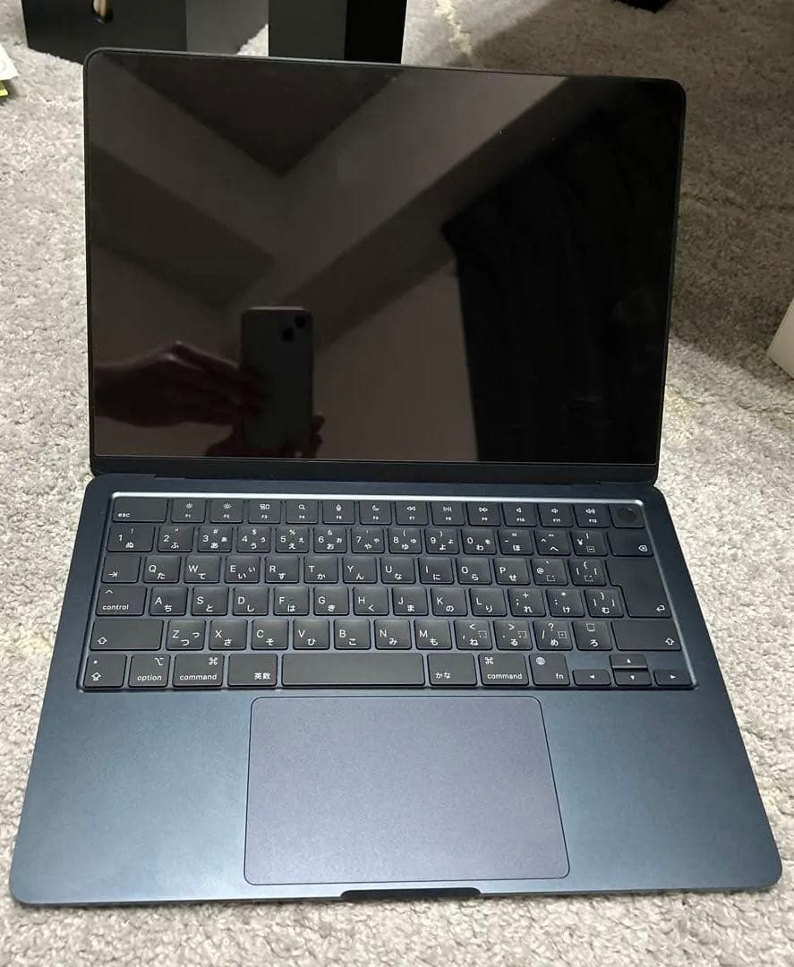 Macbook air M2 13.6インチ