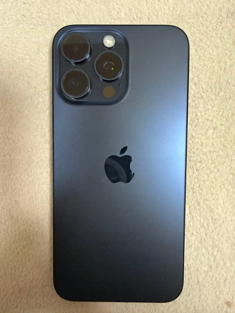 iPhone 15promax 512GB 画面互換済み
