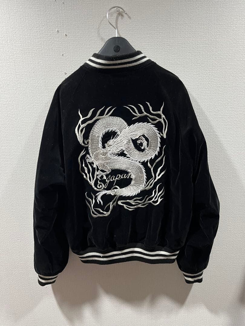 ドラゴン刺繍 スカジャン 黒　別珍