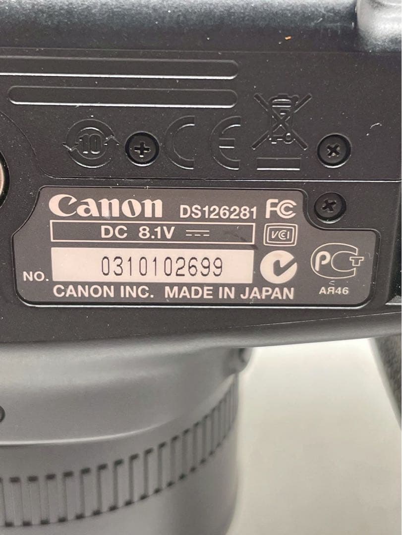 Canon EOS 60D デジタル一眼レフ　DS126281