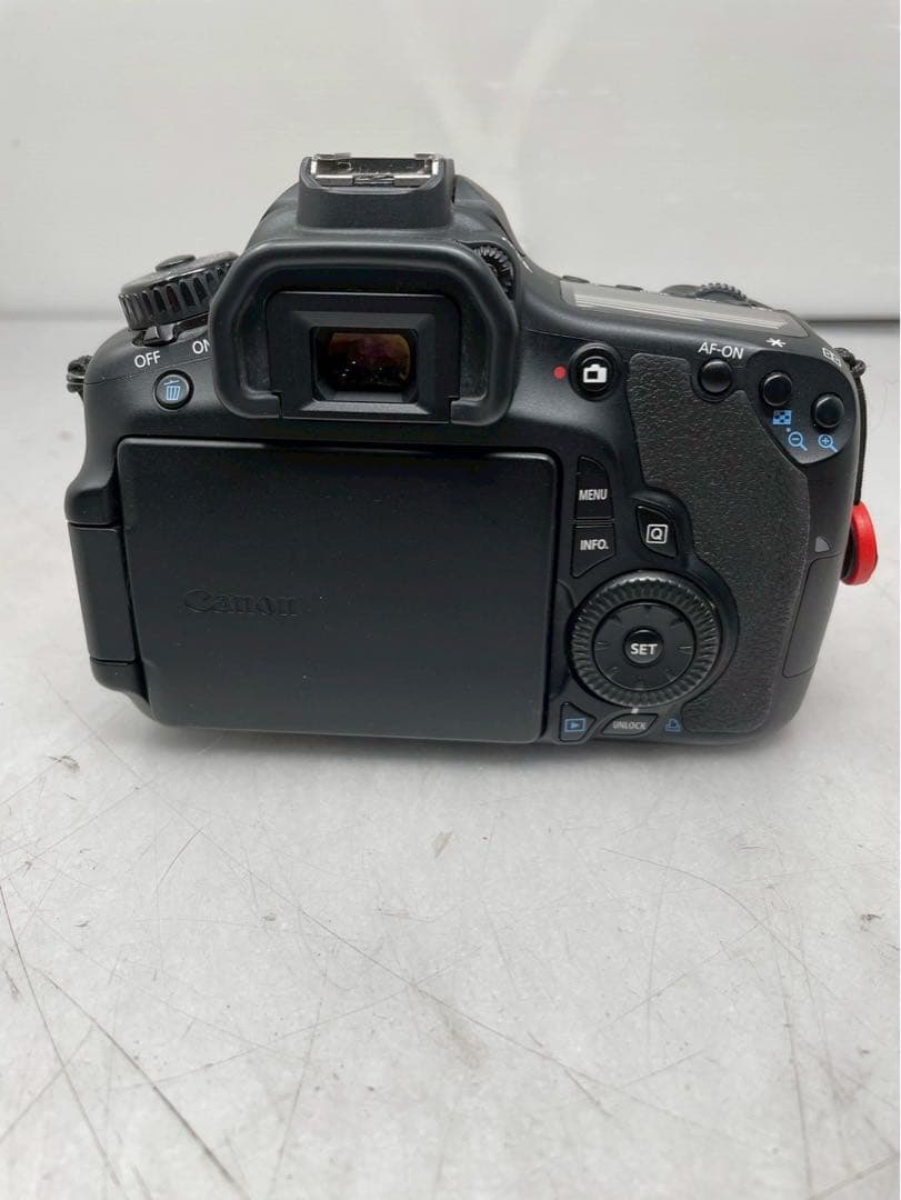 Canon EOS 60D デジタル一眼レフ　DS126281