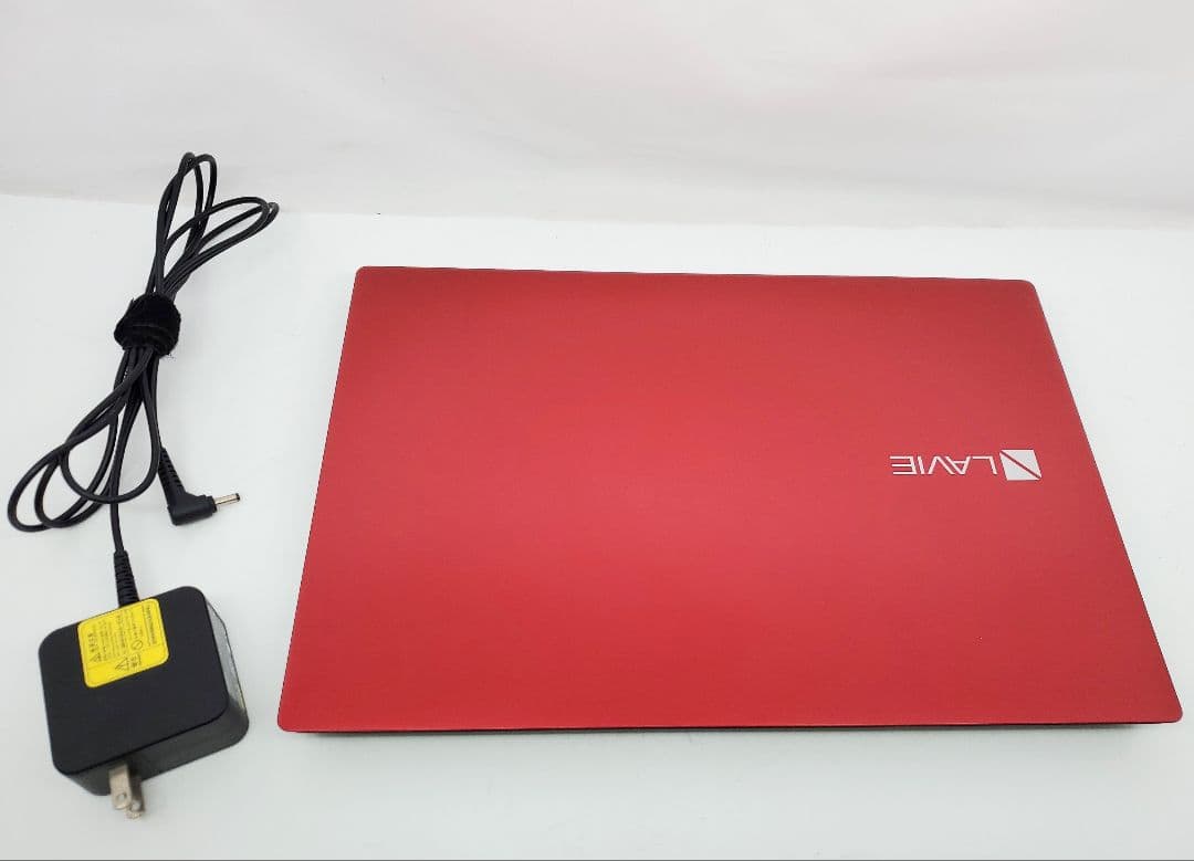 NEC Lavie NS300/N i3-8145U 8GB　Windows10