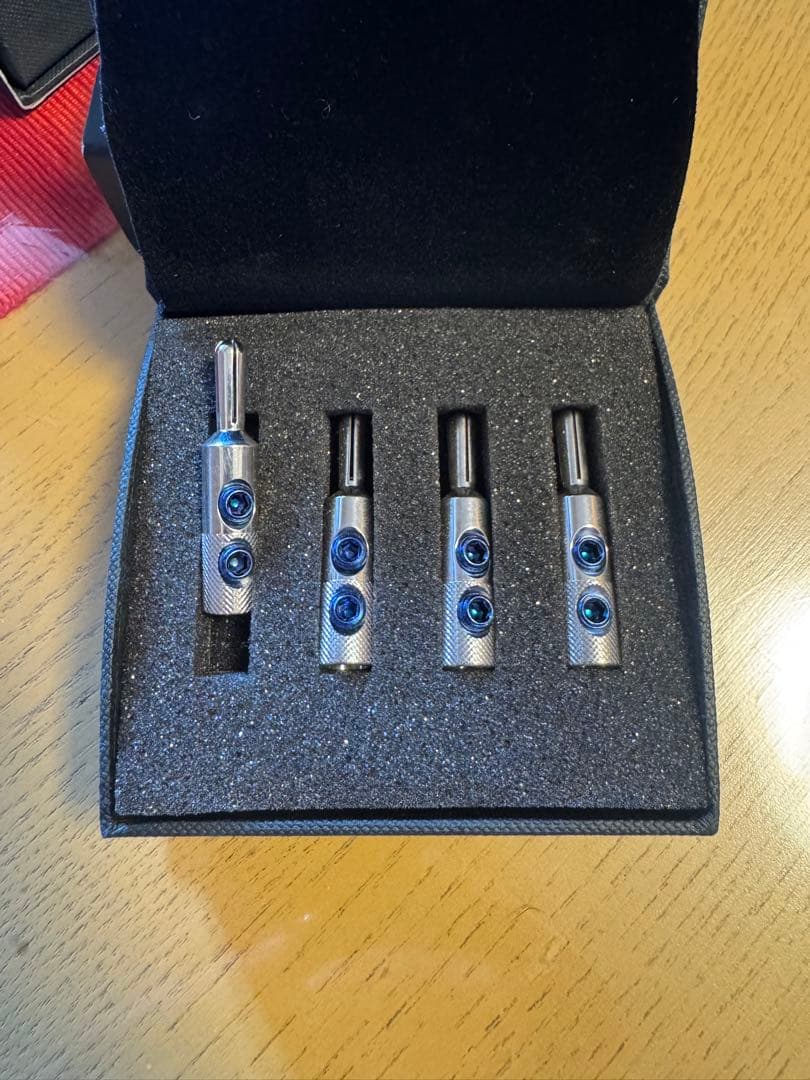 oyaide SRBN ネジ止め式バナナプラグ