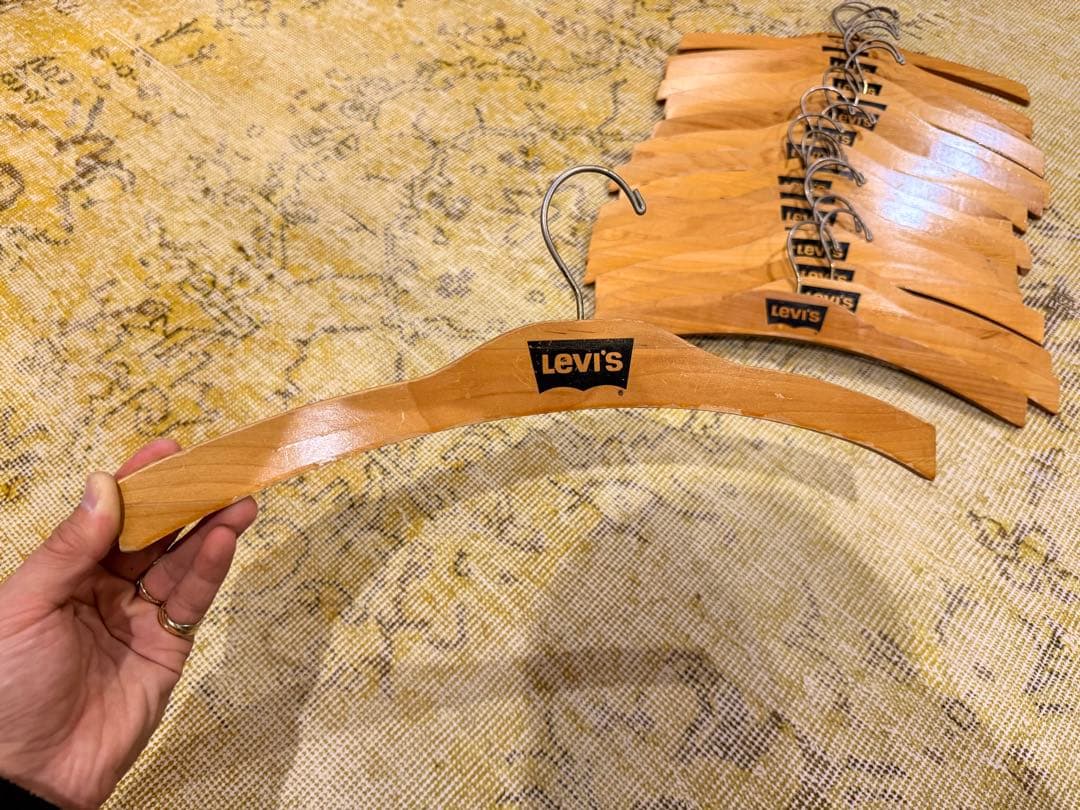 Levi's リーバイス　ハンガー　店舗備品　古着屋　非売品　20本セット　木製