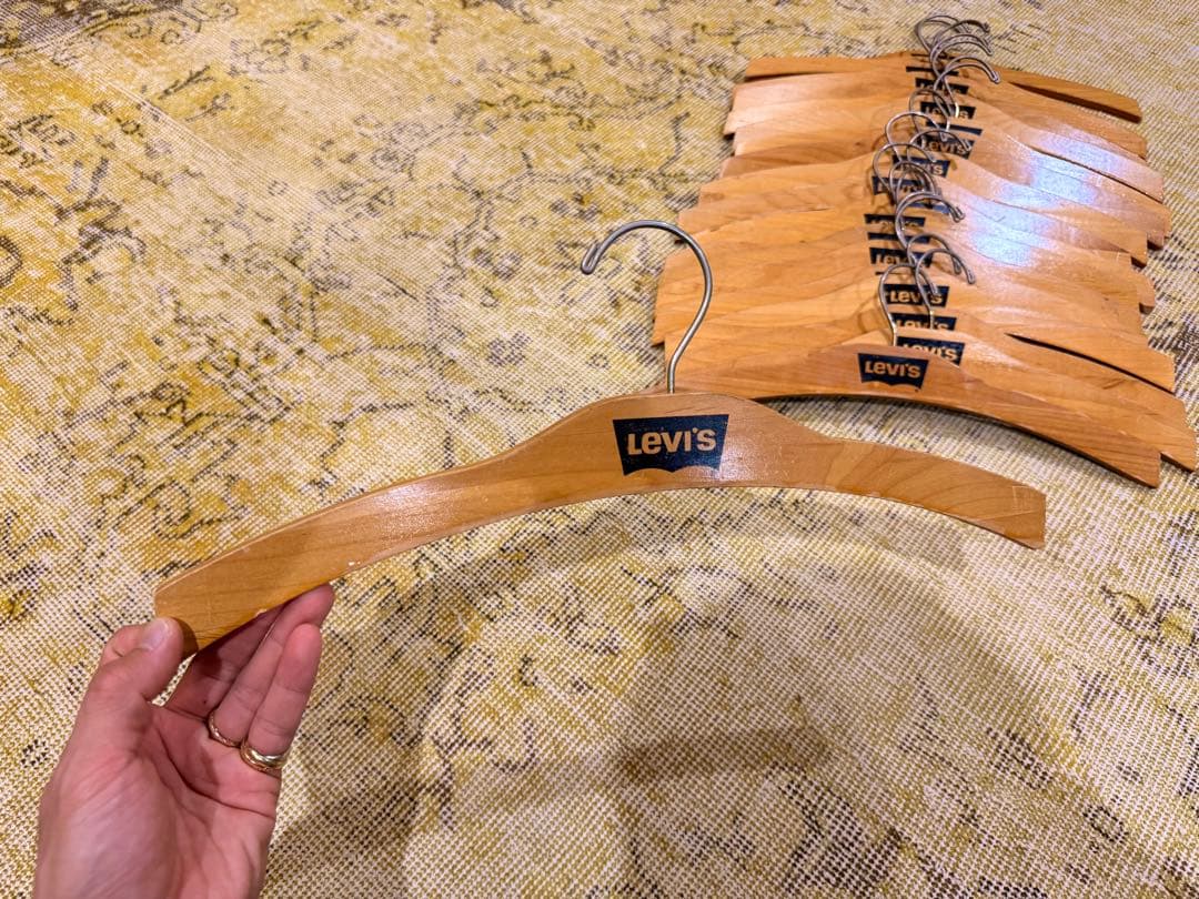Levi's リーバイス　ハンガー　店舗備品　古着屋　非売品　20本セット　木製