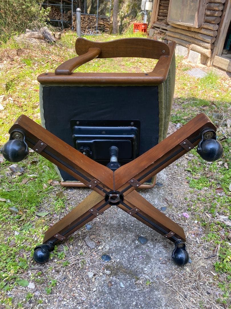 a*y様 【カリモク】木製・布張り　回転椅子　　昭和レトロ　　〈送料着払い！〉