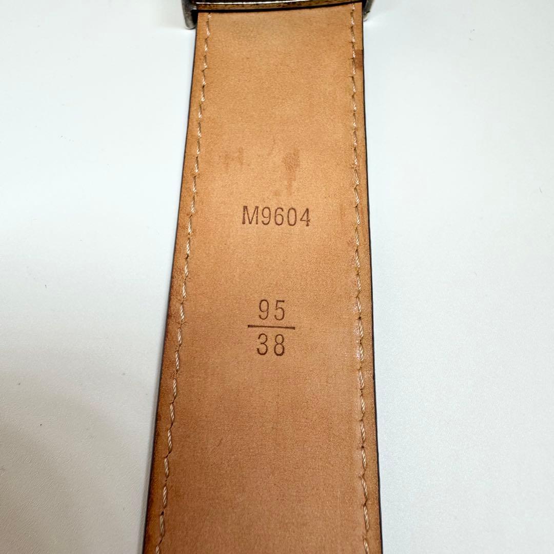 【極美品】ルイヴィトン サンチュール LV　イニシャル　エピ レザー ブラック