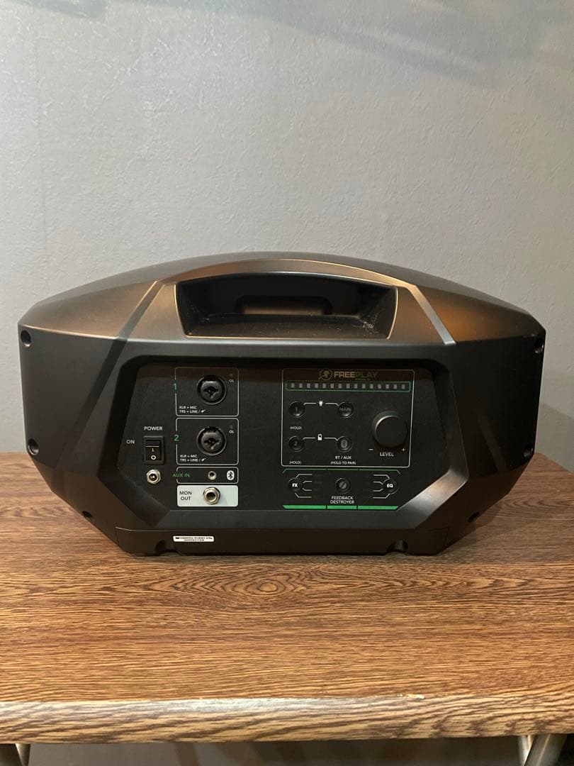 MACKIE FREEPLAY ポータブルPAスピーカー