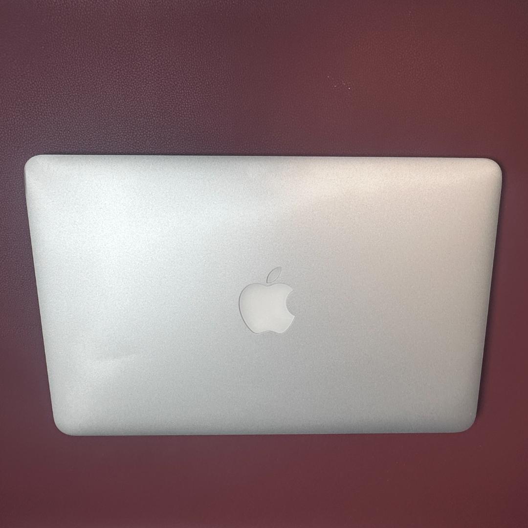 名機】Apple MacBook Air 11インチ A1465 Core i5