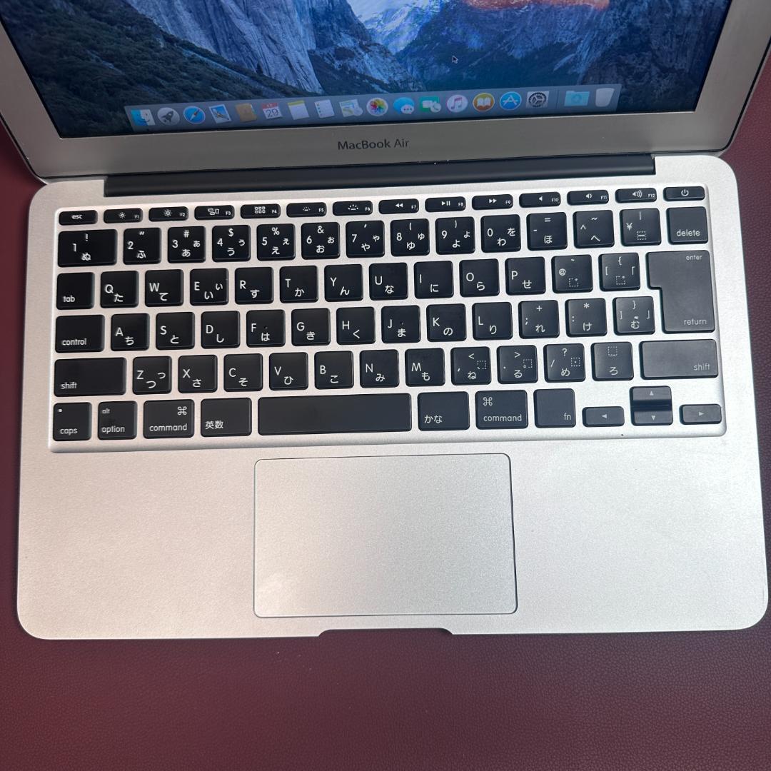 名機】Apple MacBook Air 11インチ A1465 Core i5