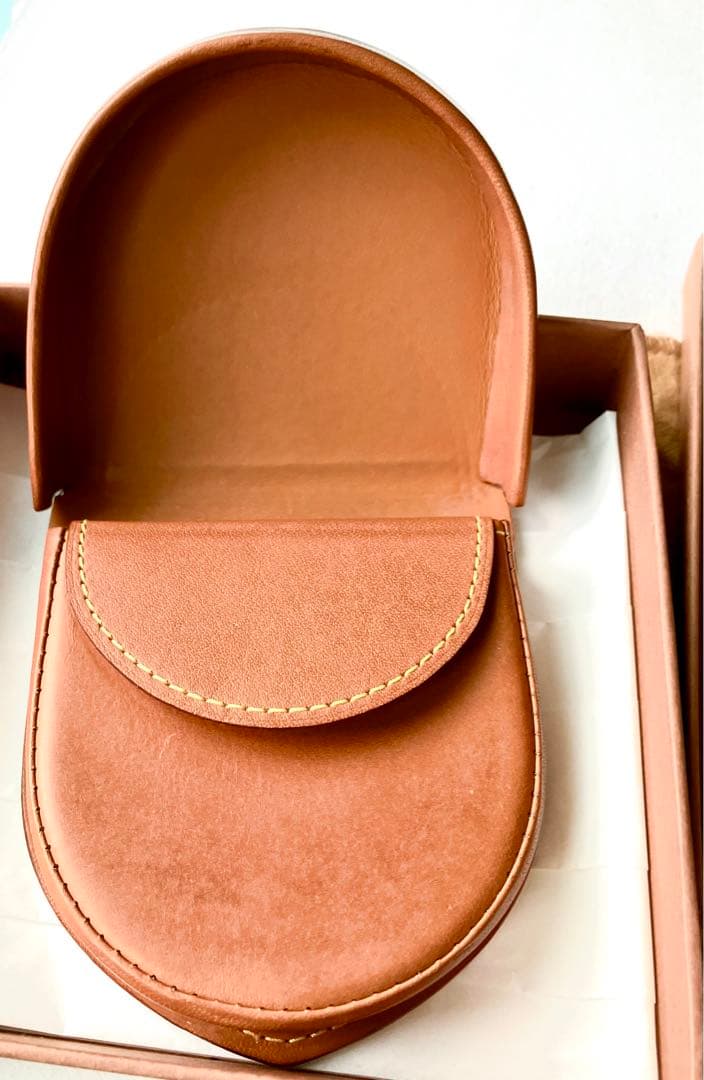 ルイヴィトン　ノマド　ケース