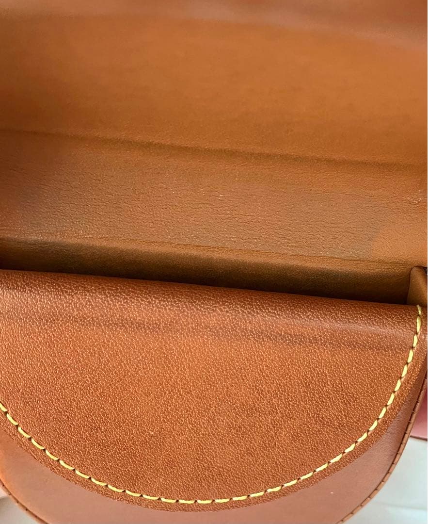 ルイヴィトン　ノマド　ケース