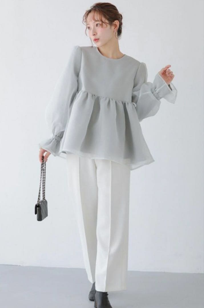 Fitmore クリンクルシアーオーガンジーボリュームスリーブトップス