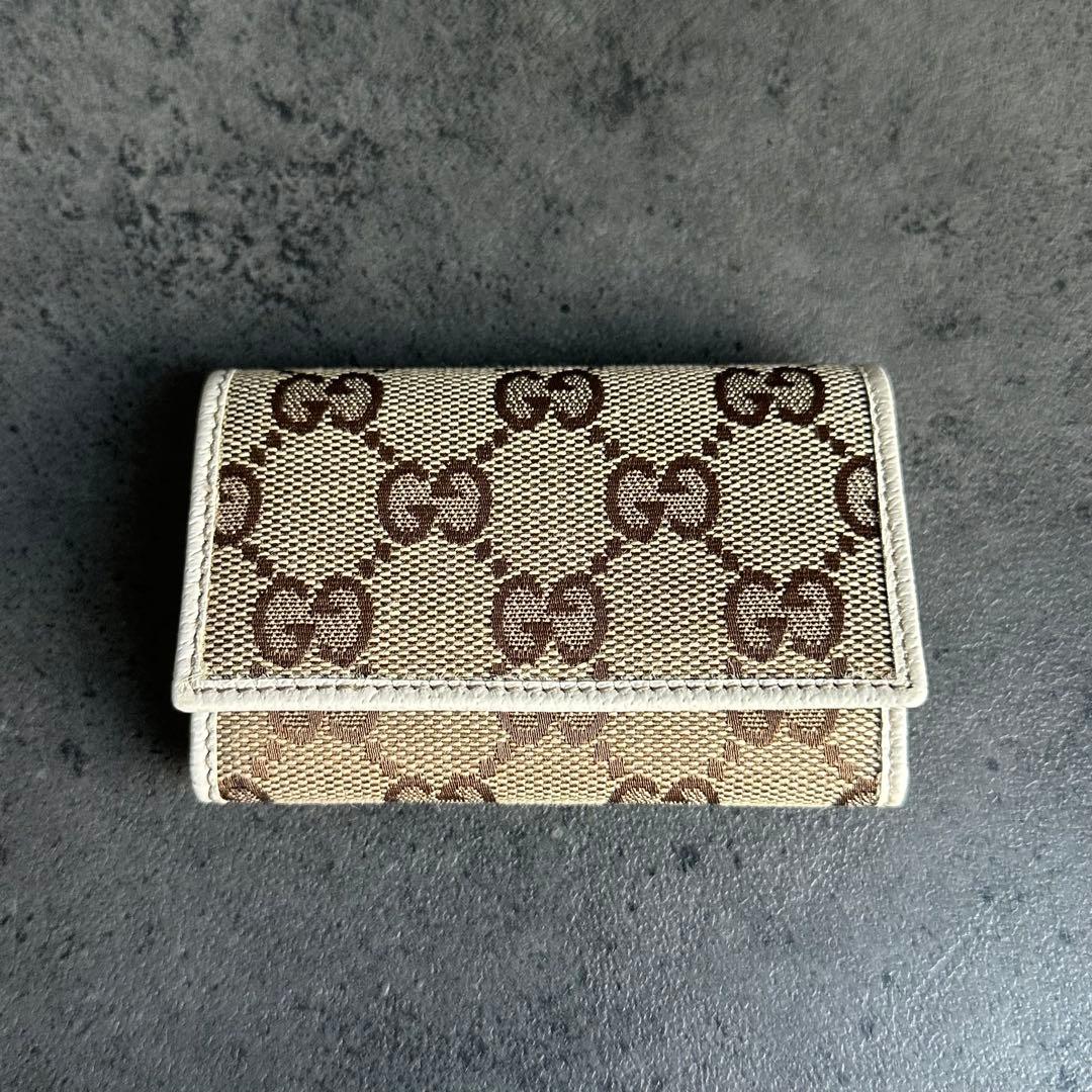 未使用✨GUCCI GGキャンバス　キーケース　ベージュ　白