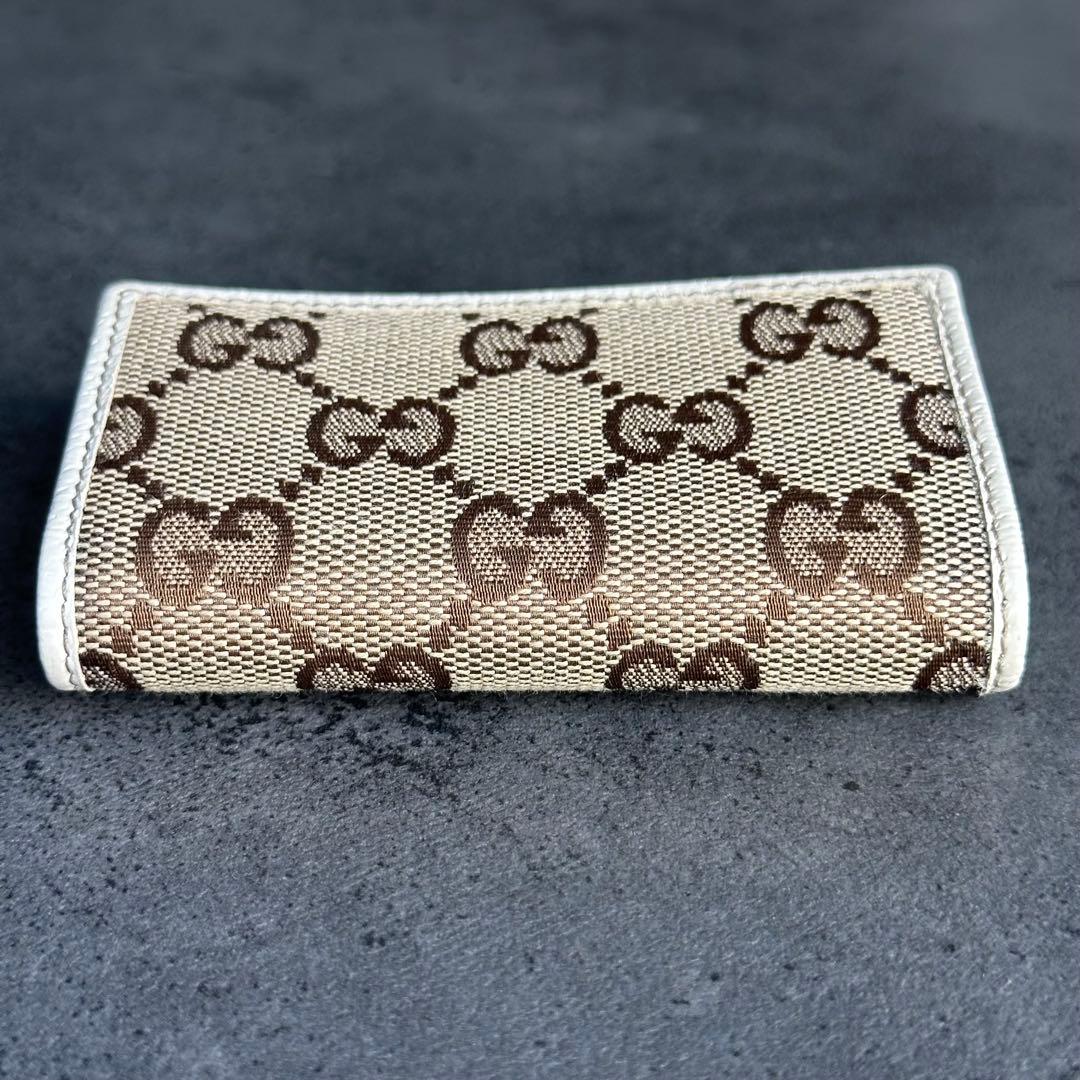 未使用✨GUCCI GGキャンバス　キーケース　ベージュ　白