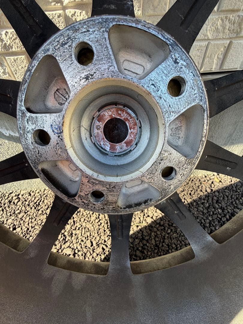 スタッドレスタイヤ　ホイールセット 4本215/60R17