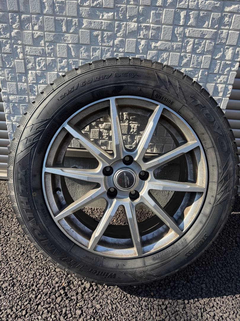 スタッドレスタイヤ　ホイールセット 4本215/60R17