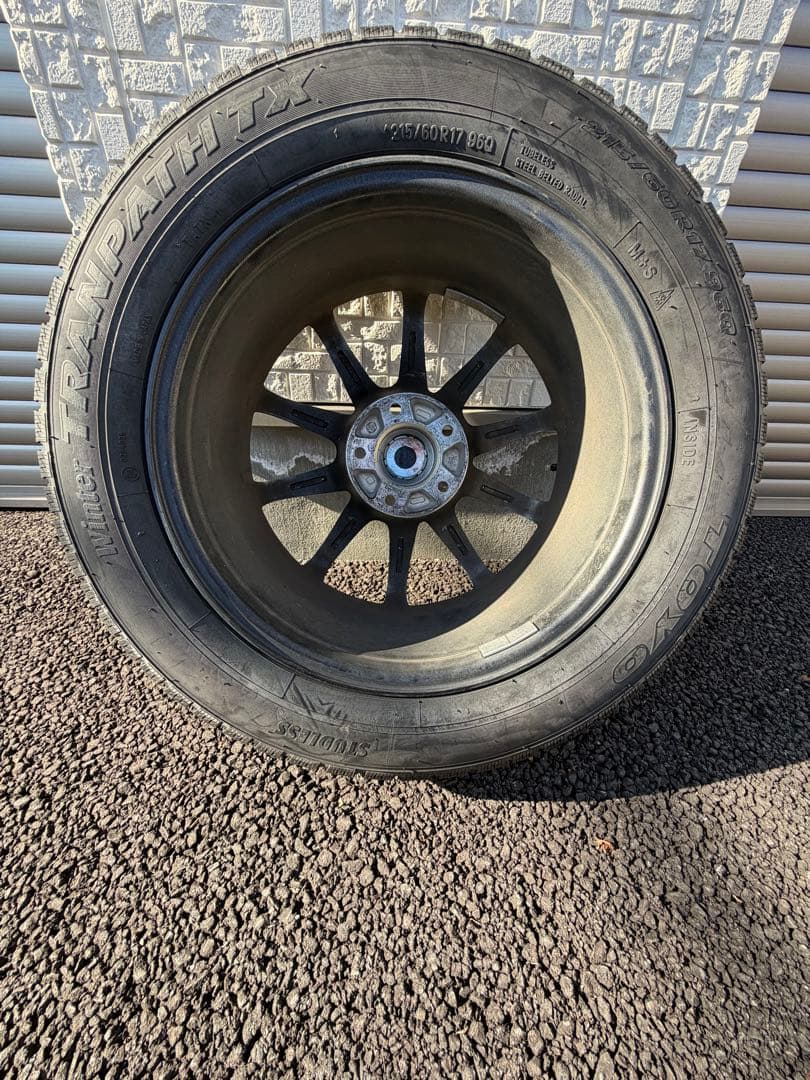 スタッドレスタイヤ　ホイールセット 4本215/60R17