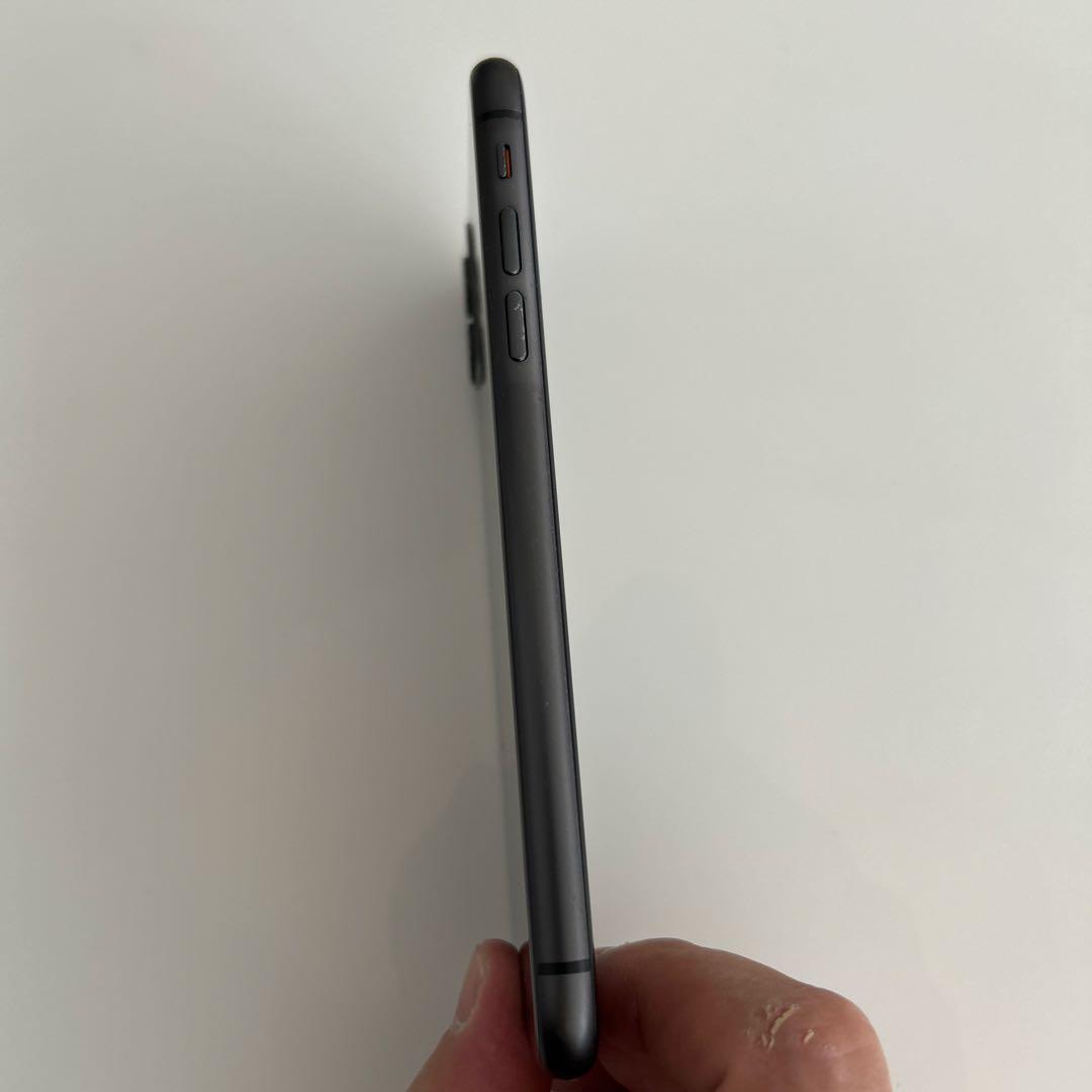 Apple iPhone 11 ブラック 本体 128G SIMロック無し