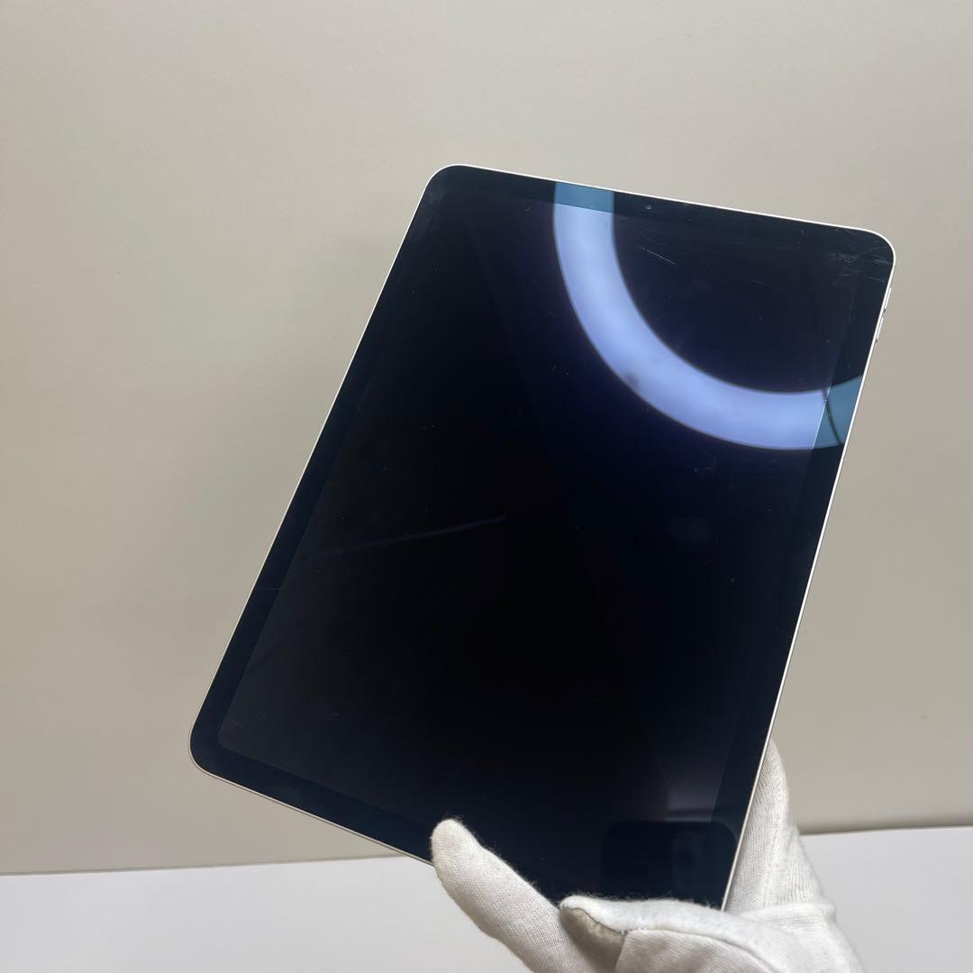 iPad Air 第4世代 64Gb Wi-fi + Cellular 83％