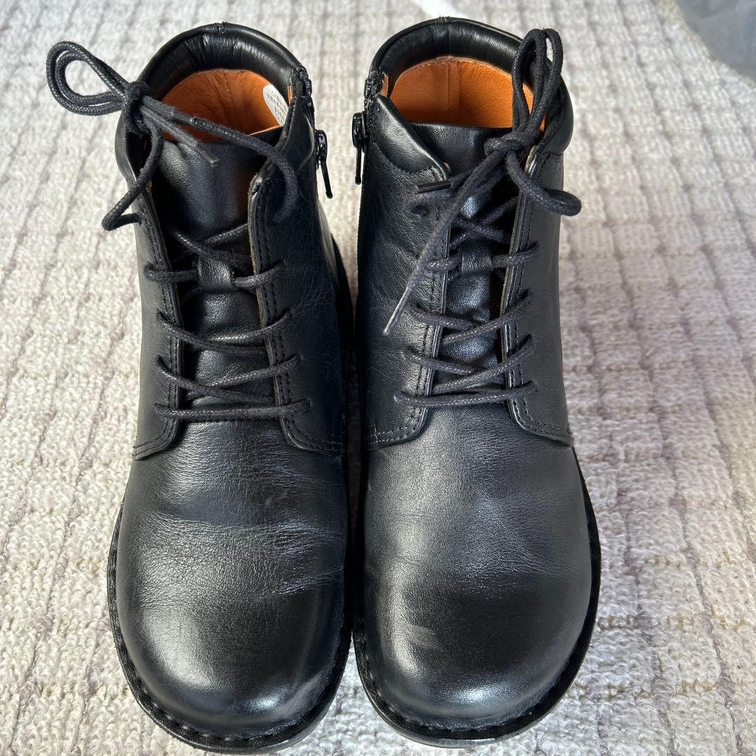 レザー ブラック ショートブーツ