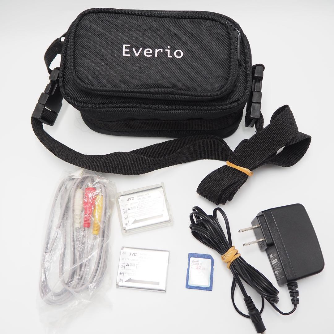 ビデオカメラ JVC GZ-V675 別売りケース、SDカード32GB付‼️